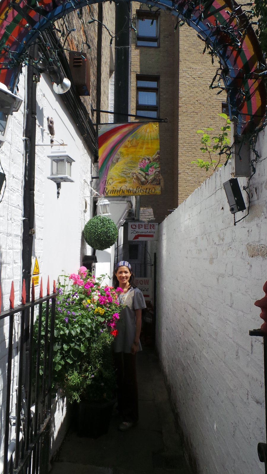 Rainbow Cafe14